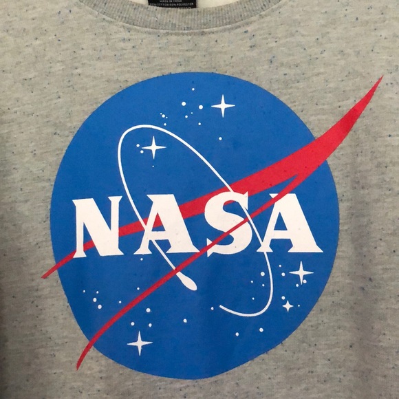 NASA Sweatshirt - Picture 2 of 3